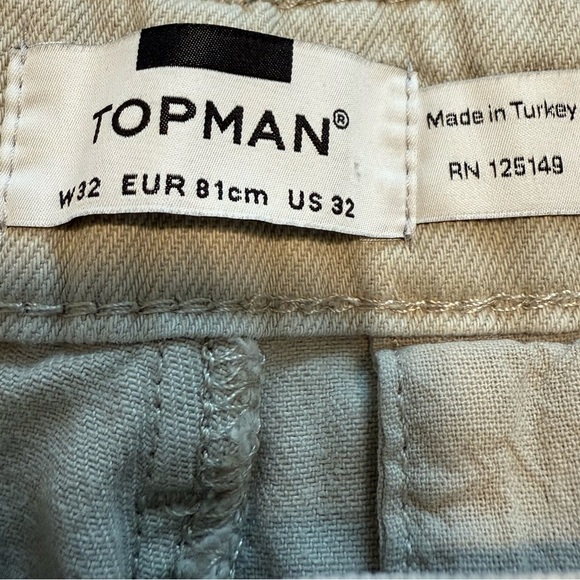 Topman Light Tan Distressed Short - Picture 3 of 4